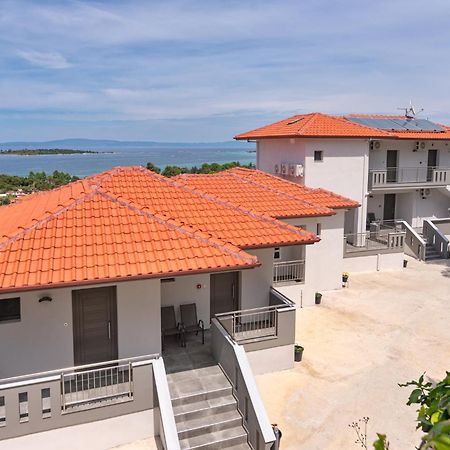 Thea Luxury Apartments Vourvourou Eksteriør billede