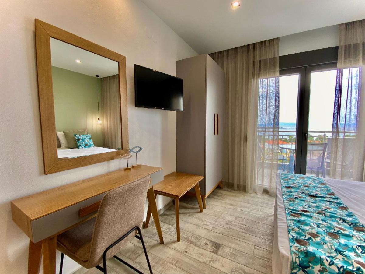 Thea Luxury Apartments Vourvourou Eksteriør billede