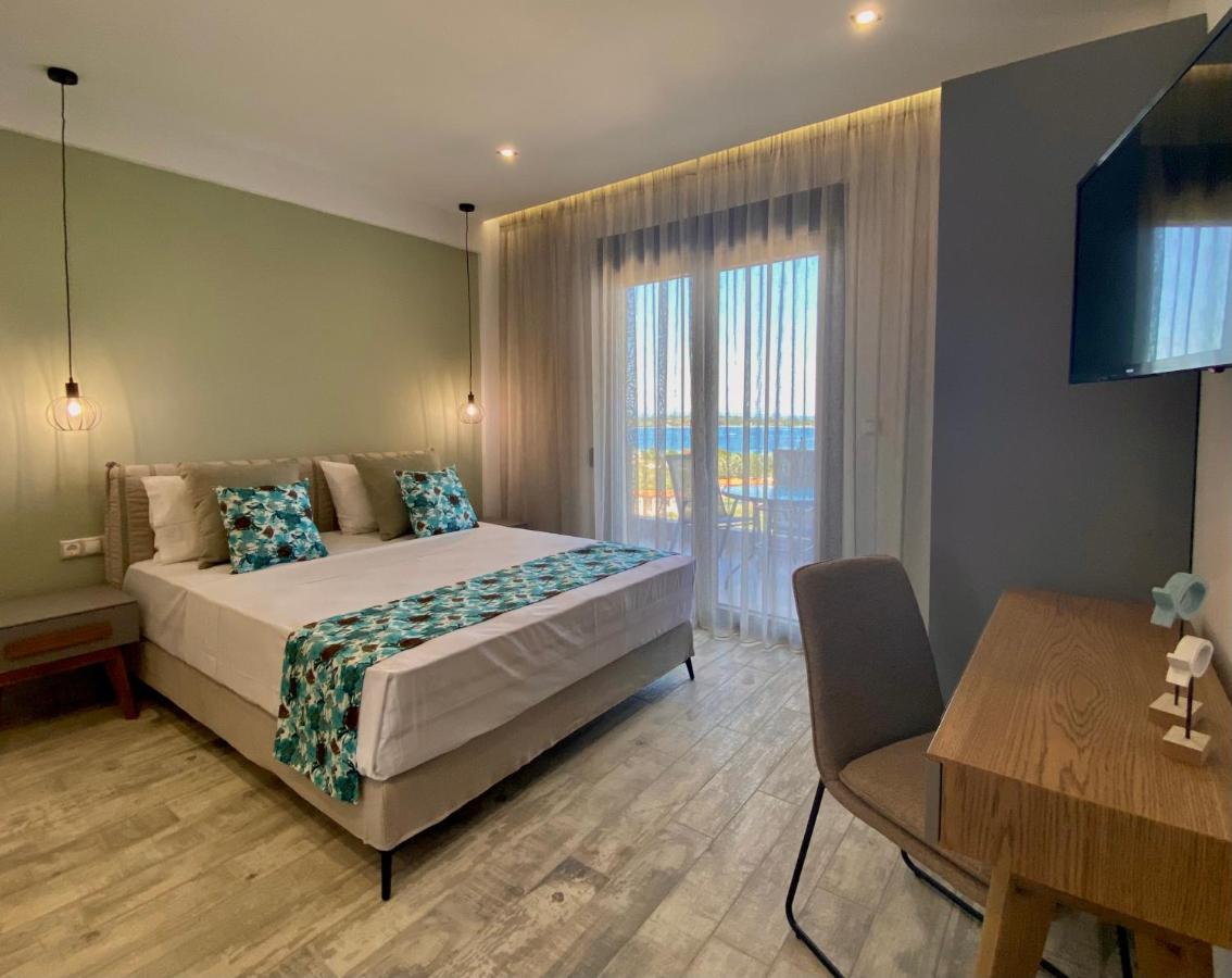 Thea Luxury Apartments Vourvourou Eksteriør billede