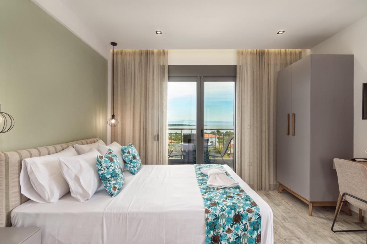 Thea Luxury Apartments Vourvourou Eksteriør billede