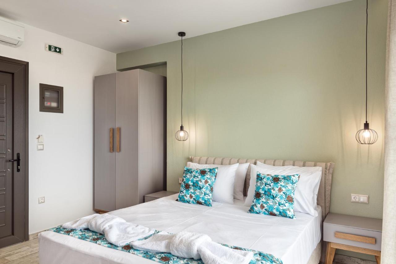Thea Luxury Apartments Vourvourou Eksteriør billede